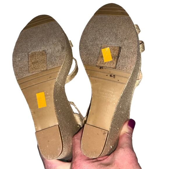 Touch of‎ Nina Shoes Platform Gold Party/Wedding Shoes size 8.5M - Picture 8 of 9